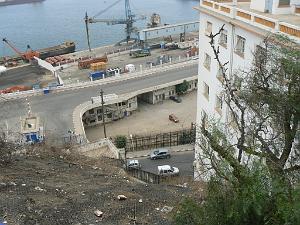 66 l'entree du port 
